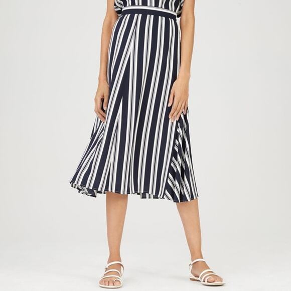 NWT Club Monaco Frescy Navy Striped Midi Skirt - Picture 2 of 3